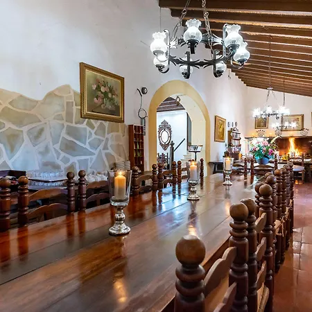 Predio Son Serra فندق كان بيكافورت