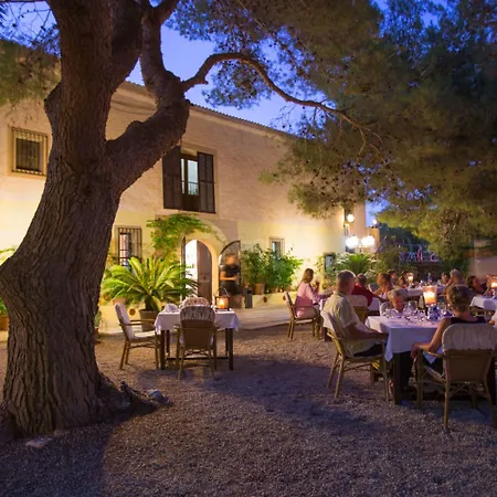 Отель Predio Son Serra