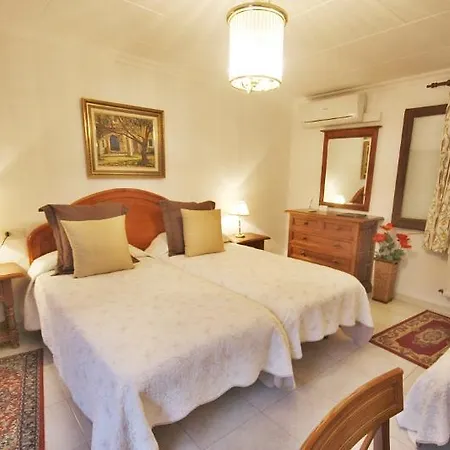 Predio Son Serra Отель