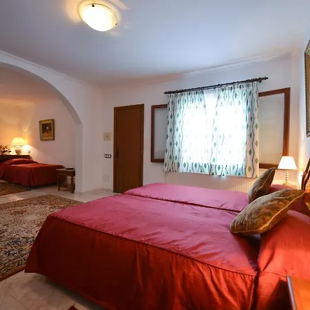 Predio Son Serra Кан Пикафорт